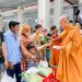 Bạc Liêu: Chùa Bửu Linh và chùa Hải Triều Âm trao quà Xuân tại Trung tâm y tế huyện Hòa Bình