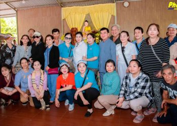 Bạc Liêu: Ban Từ thiện xã hội Phật giáo thành phố trao tặng 150 phần quà tại tịnh xá Ngọc Liên
