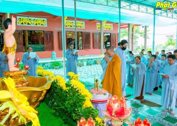 Bạc Liêu: Đạo tràng chùa Long Thành thiết lễ tắm Phật mừng ngày Đức Phật đản sinh PL.2567