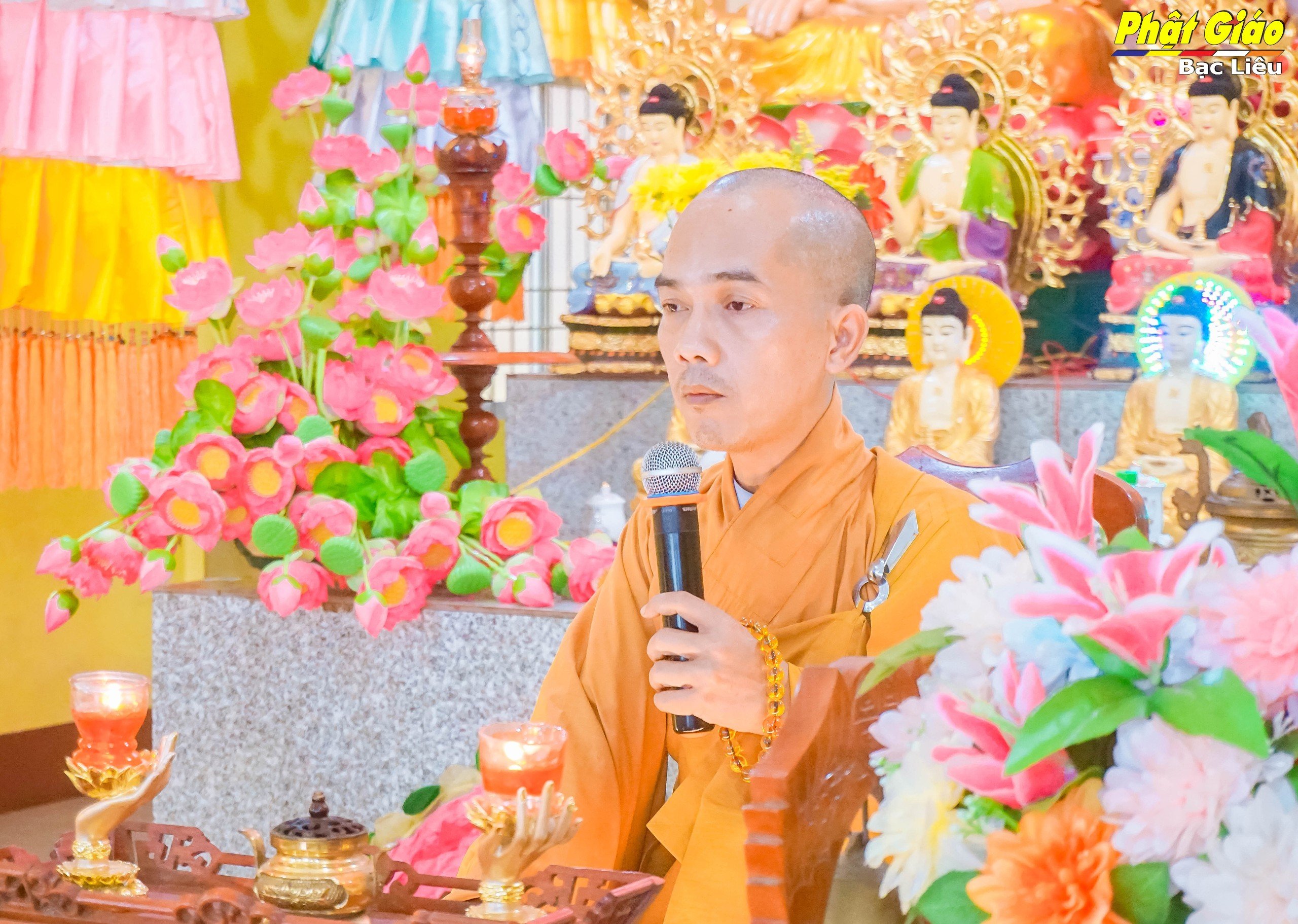 ĐĐ. Thích Trí Lực thuyết giảng