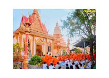 Bạc Liêu: Thiêng liêng nghi lễ Tắm Phật khép lại những ngày Tết Chol Chnam Thmay tràn đầy hoan hỷ