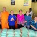 Bạc Liêu: Chùa Cosdon trao quà định kỳ