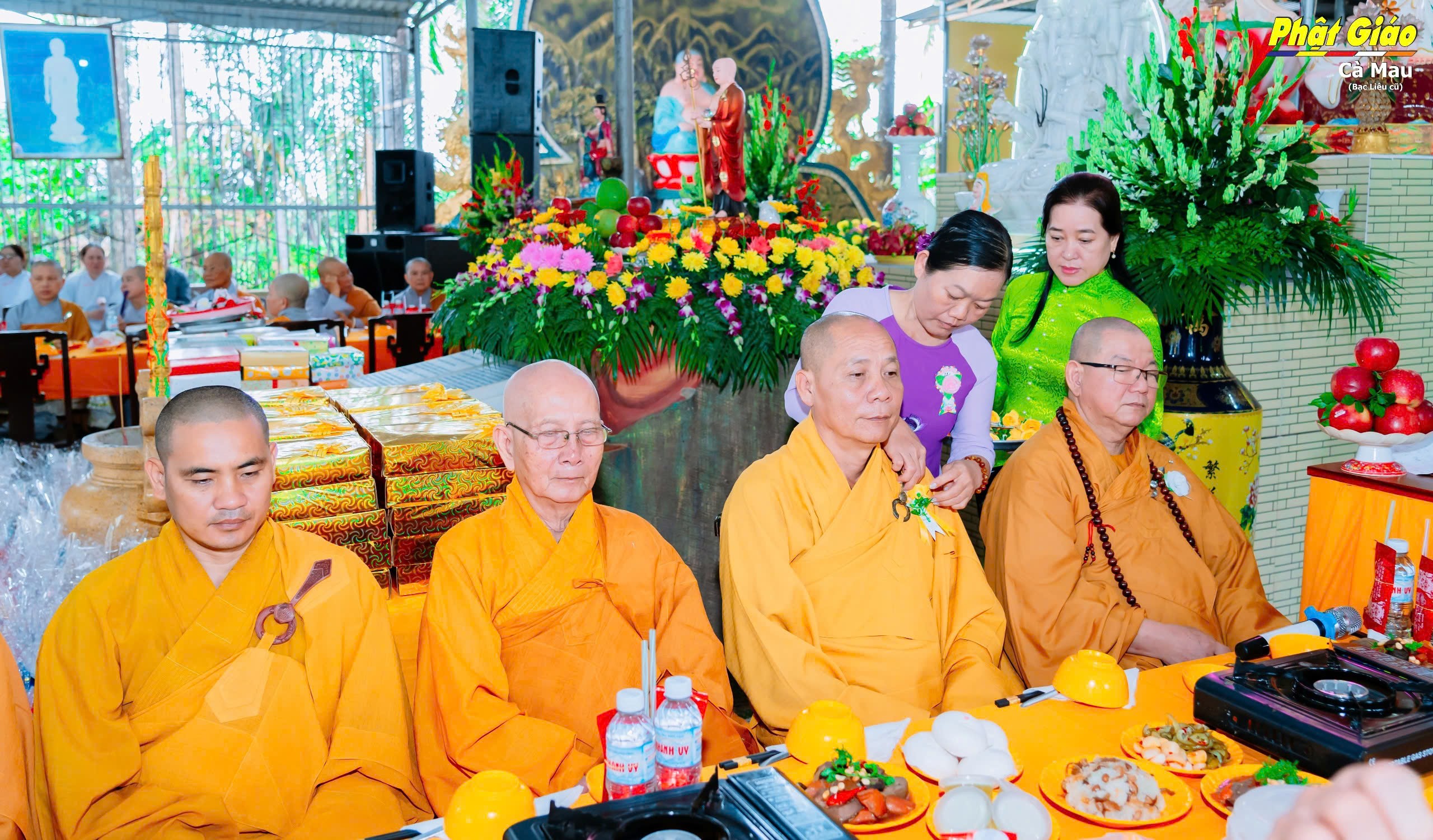 Nghi thức cài hoa hồng