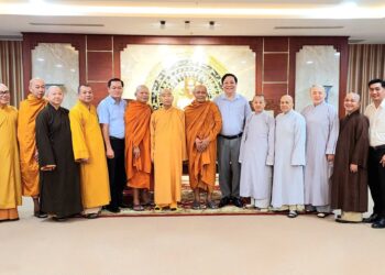 Cà Mau: Thường trực Ban Trị sự GHPGVN tỉnh đến thăm và ra mắt các cơ quan Lãnh đạo Đảng, Nhà nước tỉnh sau khi sáp nhập và kiện toàn nhân sự