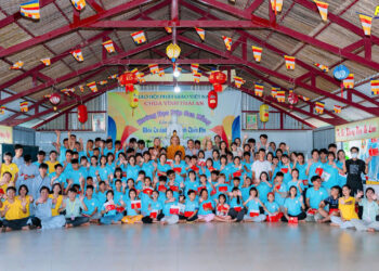 Cà Mau: Kỷ niệm 3 năm thành lập và tổng kết cuối năm khóa tu “Hướng đạo Búp Sen Hồng” tại chùa Vĩnh Thái An