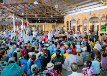 Cà Mau: Chùa Giác Hoa trao 350 phần quà xuân đến bà con khiếm khuyết