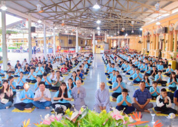 Cà Mau: Học sinh Trường THPT Gành Hào tham gia hoạt động ngoại khóa tại chùa Giác Hoa