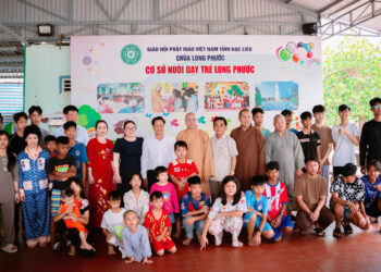 Tin vắn – Cà Mau: Lãnh đạo tỉnh thăm, chúc Tết Nhà trẻ Long Phước