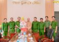 Tin vắn – Cà Mau: Đoàn Công an phường Vĩnh Trạch thăm, chúc Tết chùa Long Phước