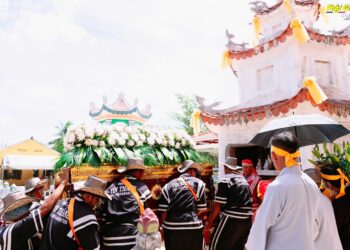 Cà Mau: Lễ truy niệm và cung tống kim quan nhập bảo tháp Ni sư Thích Nữ Diệu Phước