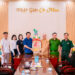 Tin vắn – Cà Mau: Lãnh đạo UBND phường Hiệp Thành thăm, chúc Tết chùa Long Phước
