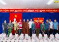 Tin vắn – Cà Mau: Chùa Long Phước trao 2 tấn gạo nhân mùa Phật đản PL.2570