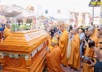 Cà Mau: Trang nghiêm cử hành lễ Truy niệm và phụng tống kim quan Hòa thượng Thích Phước Lợi nhập bảo tháp