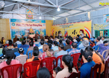 Cà Mau: “Phiên chợ Vu lan không đồng” trao 150 phần quà đến hộ khó khăn