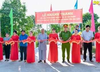 Khánh thành cầu nông thôn trị giá gần 700 triệu đồng tại xã Tân Phong, thị xã Giá Rai