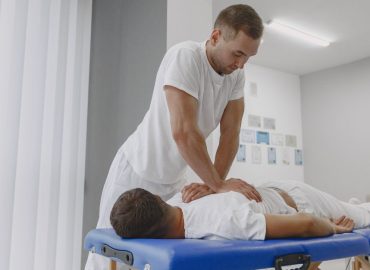 Chiropractic vs Physiotherapy vs Osteopathic What is the difference