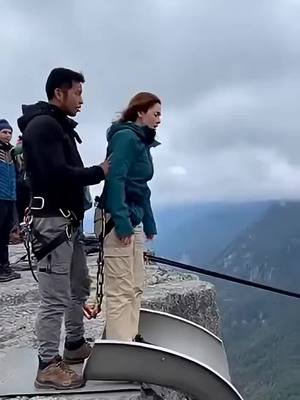 ⁣#LIVEIncentiveProgram  #LIVEFEST2026  #MakeLIVECount  #PaidPartnership 