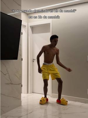 nada é igual a fome de madrugada 