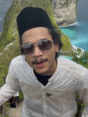 mudik.
