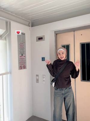 ⁣give chance la cannot dance