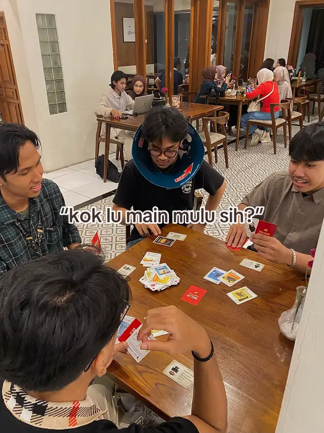 ⁣Kapan lagi nongkrong kalcer + dapet promo main boardgames gratis 🤑 📍Alecta, Jl. Ngagel Tim. No