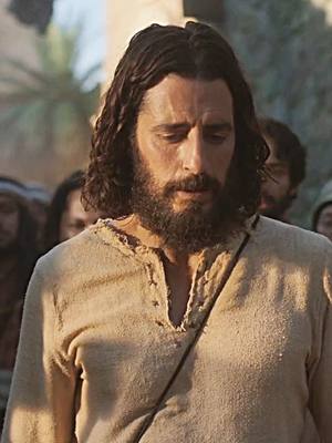 ⁣Um toque. Uma fé. Uma vida restaurada. ✝️ #Fe #Deus #Religiao