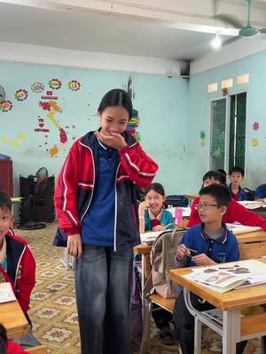 ⁣Khi H 2K16 cao nhất trường chào các bạn :)#LIVEIncentiveProgram #FamilyonLIVE #PaidPartners