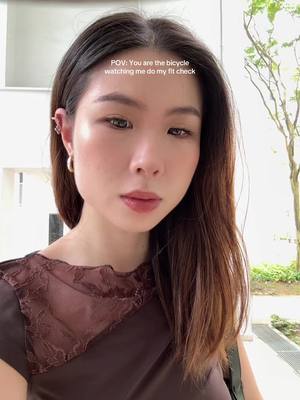 ⁣HAHAHAHA switching up a new spot, but i dont know how i feel about it……. Top from @Shopee Singap