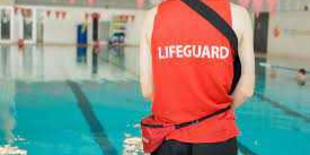 Join the Ranks: Lifeguard Class Enrollment Now Open