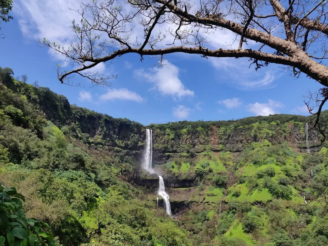 Discover the Top 10 Most Stunning Waterfalls in Maharashtra.