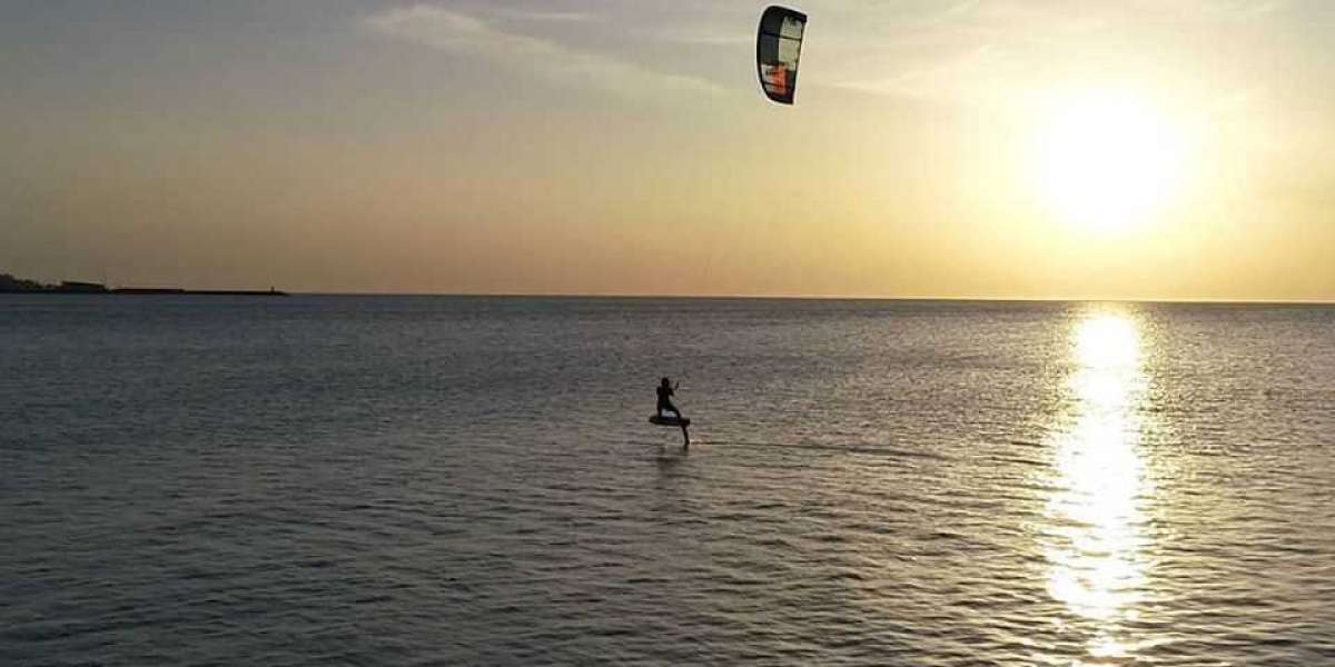 Check the kitefoil sale at the TAAROA website.