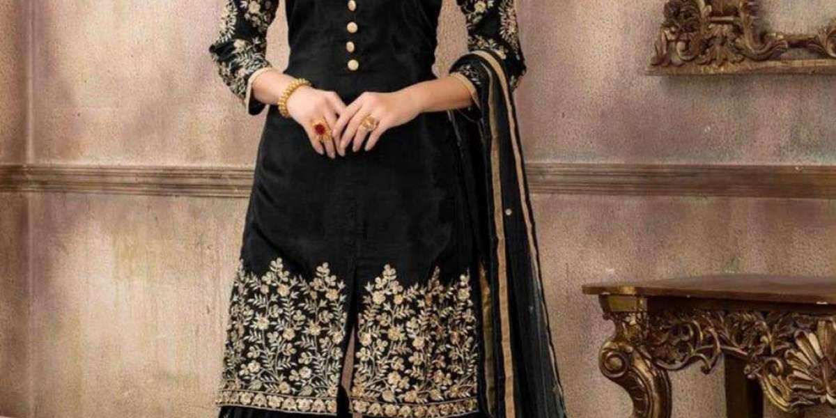THE 5 ETHNIC WEAR TO OWN THIS FESTIVE SEASON