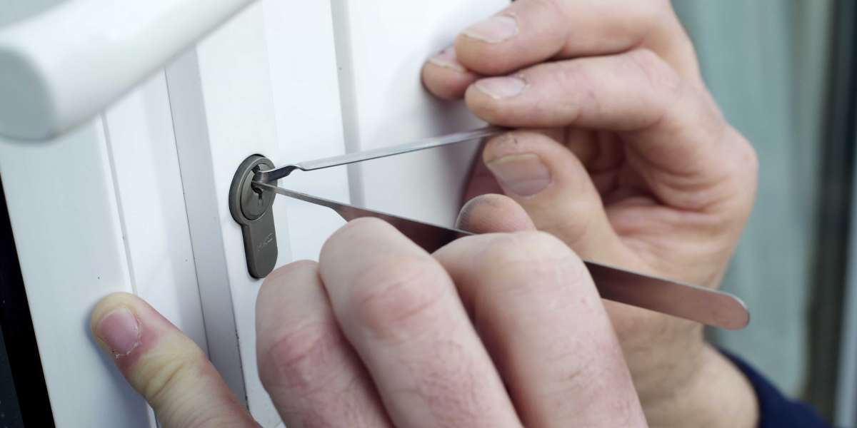 Wondering How to Find a Locksmith? - Follow These 5 Tips