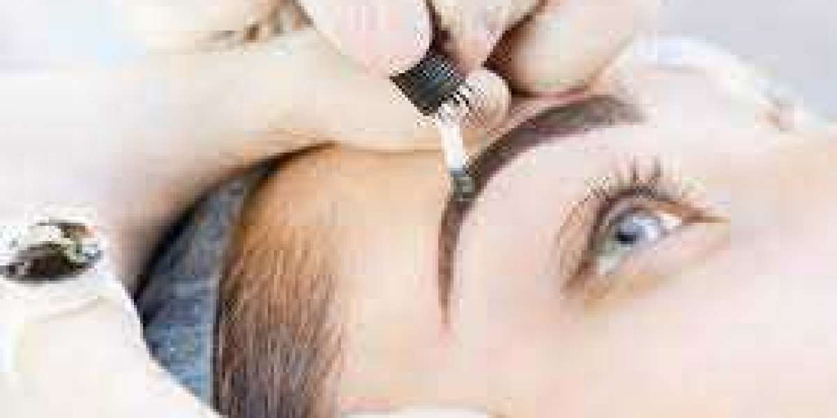 Amazing Eyelash Extensions For You To Show Off