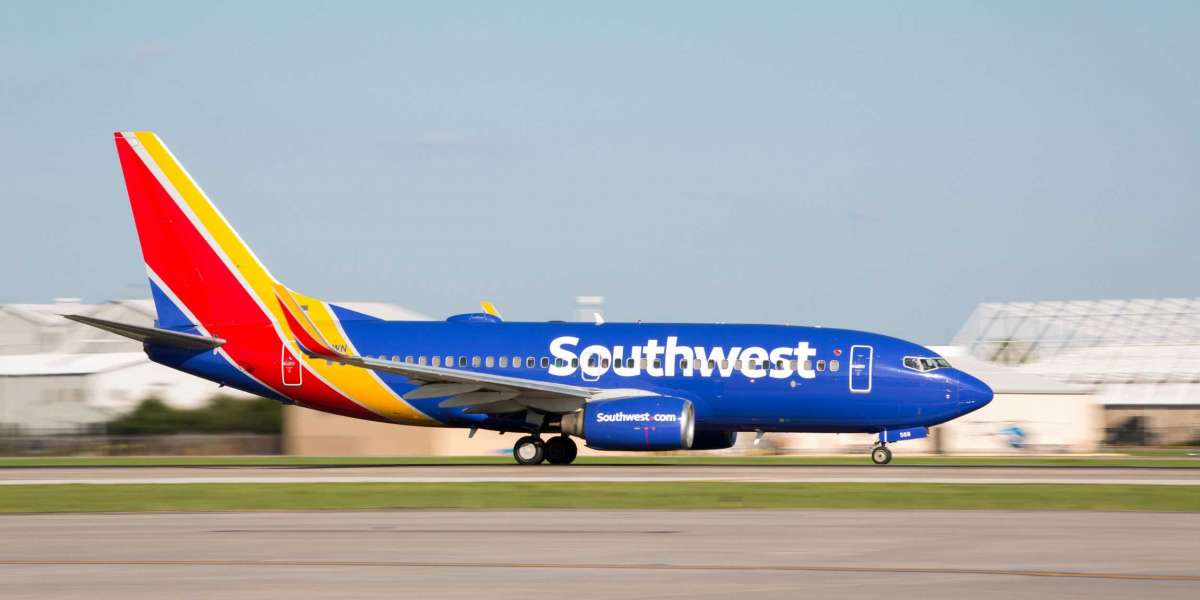 How to communicate with the flight representative on Southwest Airlines?