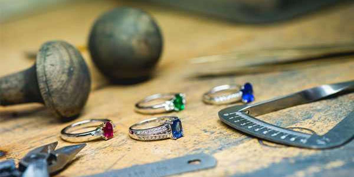 Bespoke Engagement Rings - Diamond Boutique ®