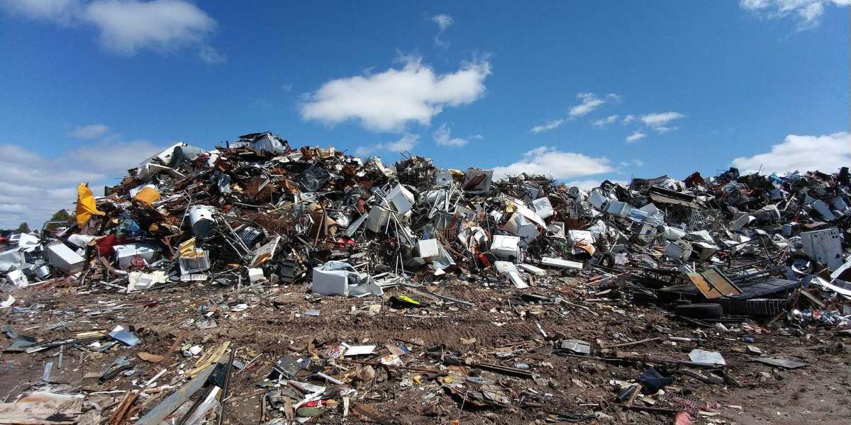 U.K. WEEE Waste Recycling Market Outlook by 2030