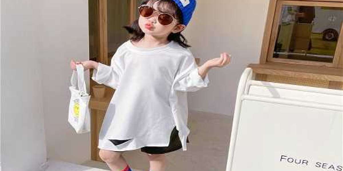 Do you want to shop for stylish wholesale children's clothing?