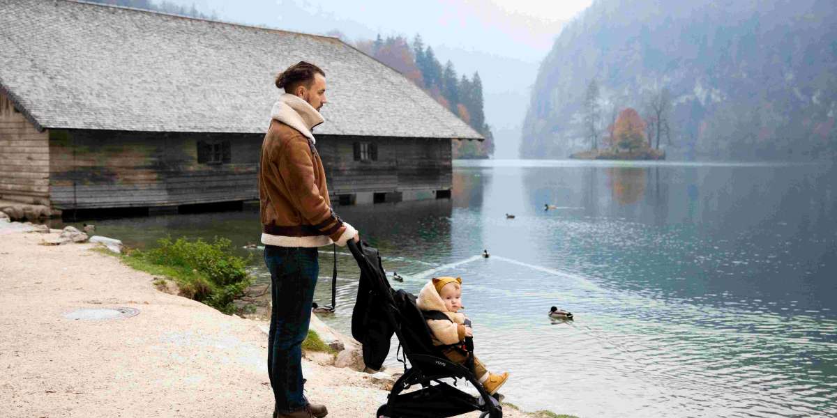 11 Most Important Things to Carry While Travelling with Baby