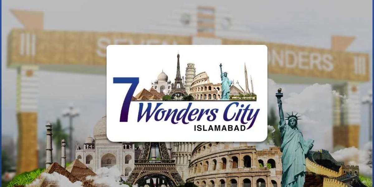 What kinds of services and amenities are available in 7 Wonder City Islamabad?