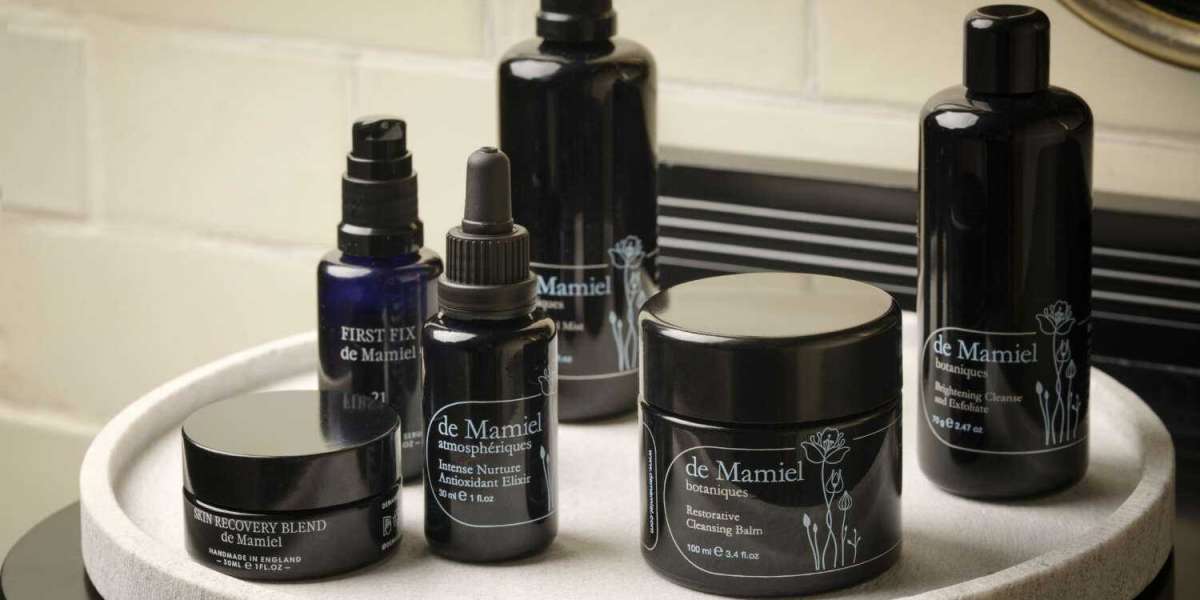 De Mamiel: The Holistic Skincare Brand that Delivers Results
