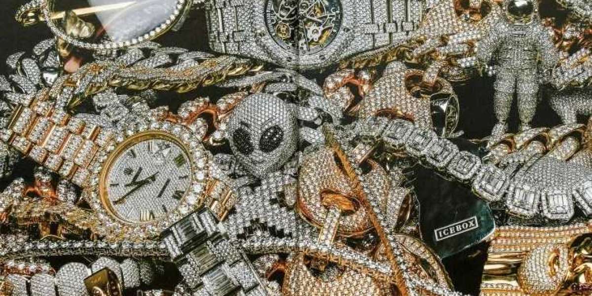 The Top 10 Hip Hop Jewelry Brands You Need to Know