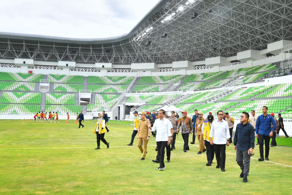 presiden jokowi resmikan stadion utama sumatra utara di kabupaten deli serdang 18 presiden jokowi resmikan stadion utama sumatra utara di kabupaten deli serdang