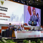 presiden prabowo berikan arahan kepada 1.500 pimpinan bumn dalam acara town hall danantara indonesia