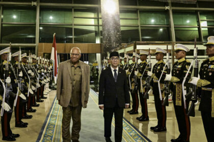 pm rabuka tiba di indonesia, siap lakukan kunjungan resmi kepada presiden prabowo