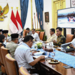 president prabowo discusses progress of community schools in limited meeting
