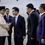 presiden prabowo tiba di tanah air usai lawatan ke kawasan timur tengah dan turkiye