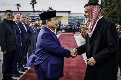 pangeran ghazi antar keberangkatan presiden prabowo ke tanah air, akhir lawatan ke timur tengah dan turkiye