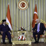 presiden prabowo bertemu ketua parlemen turkiye numan kurtulmuş di ankara