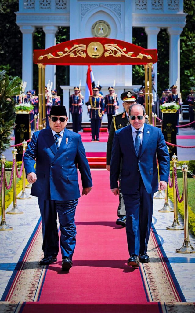 president prabowo arrives at al ittihadiya palace in cairo